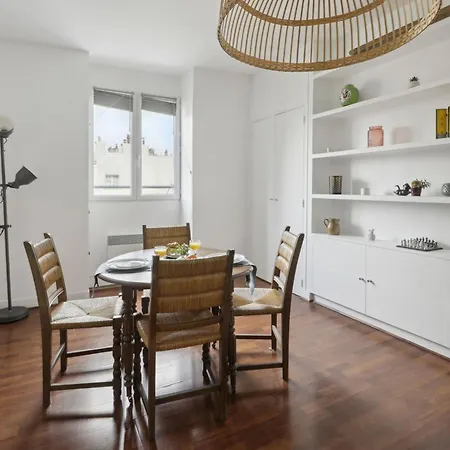 Studio Place Des Vosges - Cityapartmentstay Paris